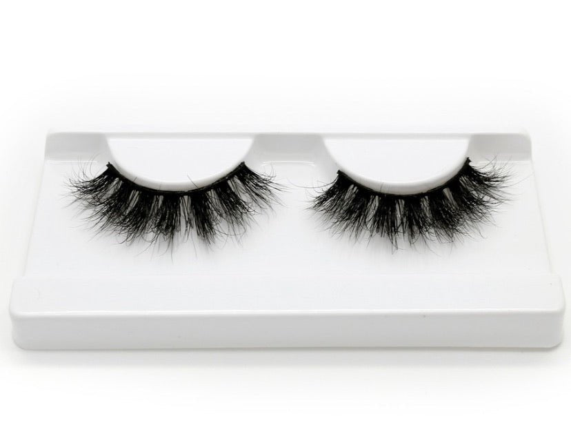 π HD Mink Lashes 022 (100% off)