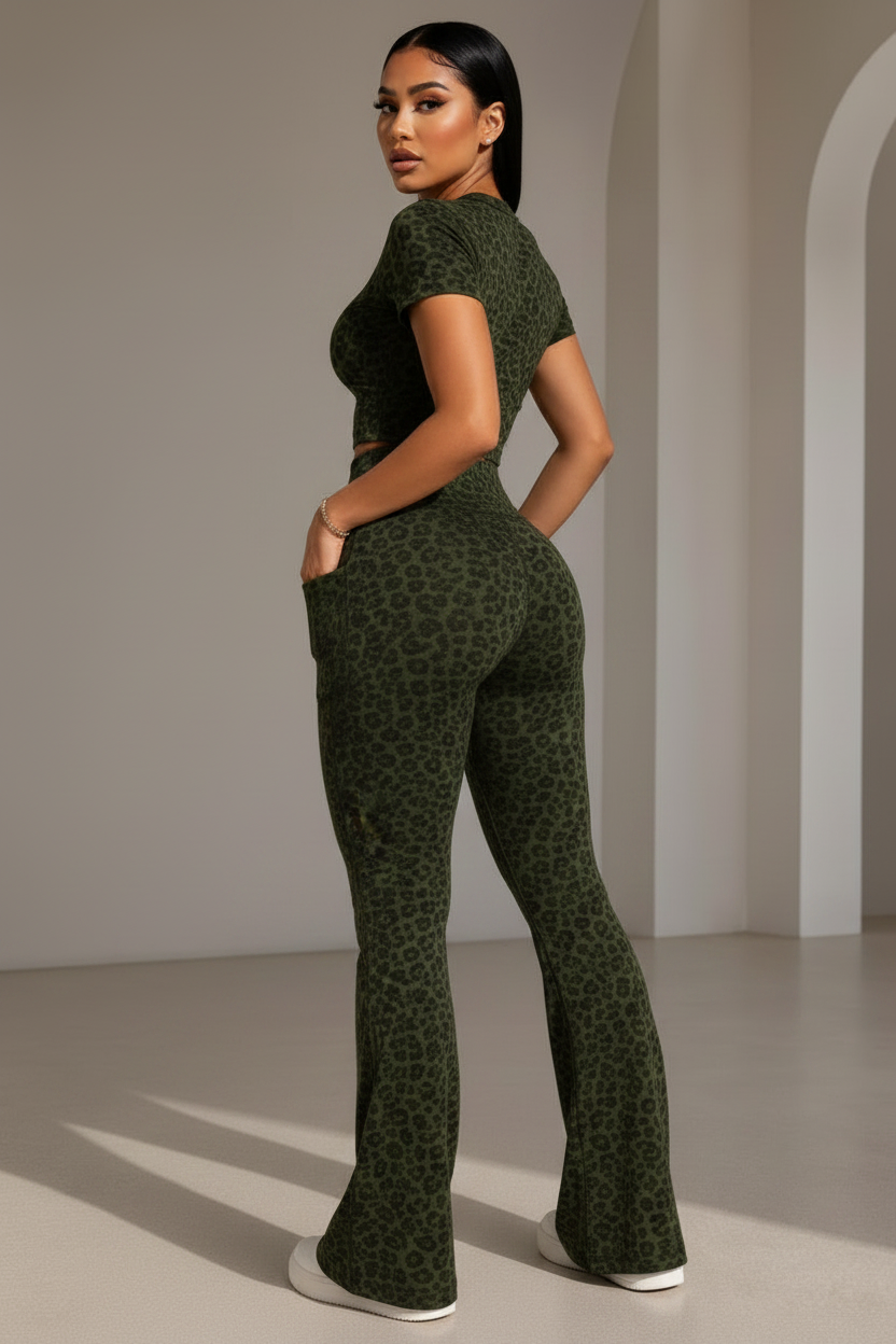 Dark olive back pose